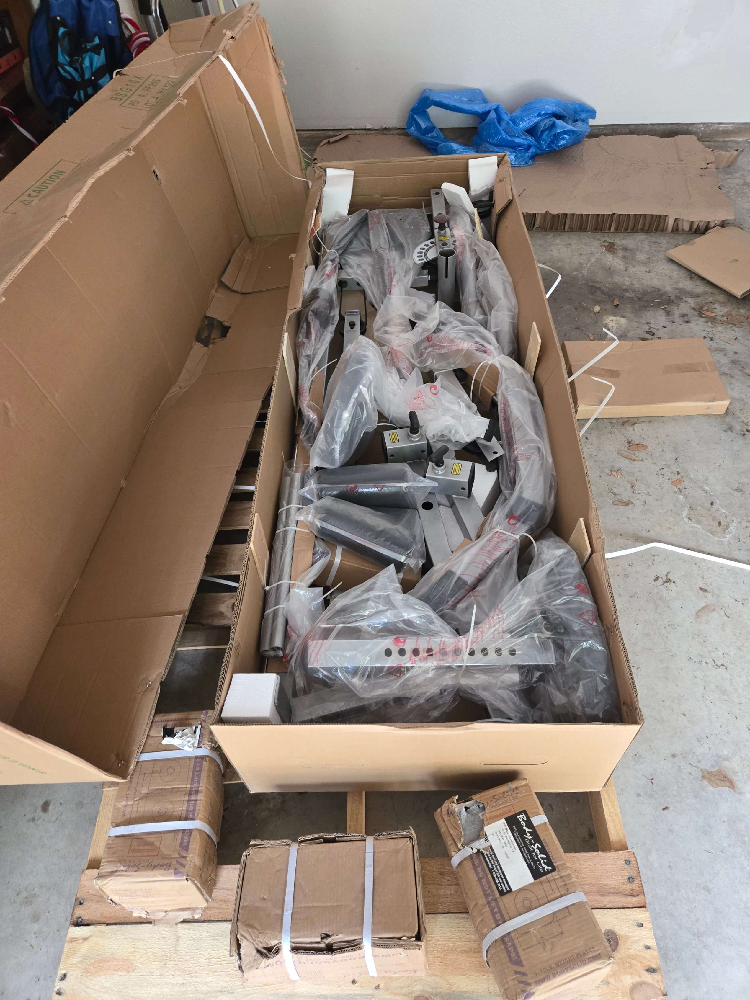 Assembling the base of a Horizon Fitness treadmill by Mount & Fix Dallas